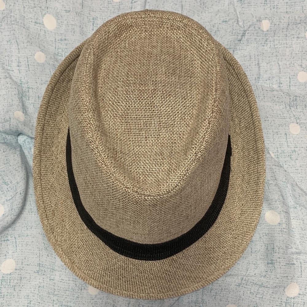 VTG 2b bebe Tan Fedora Hat with Black Band - Picture 2 of 13